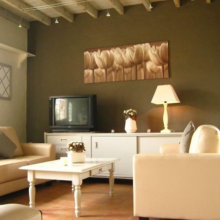 Charming Holiday Home In Zele Near The Forest Dış mekan fotoğraf