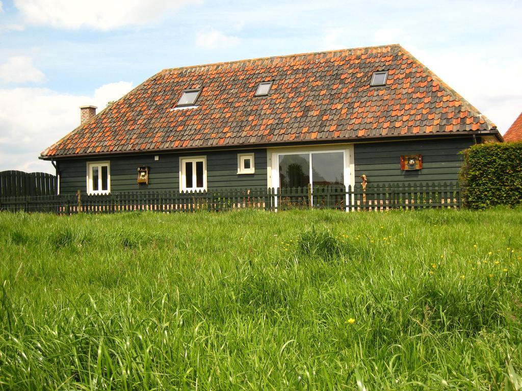 Charming Holiday Home In Zele Near The Forest Dış mekan fotoğraf
