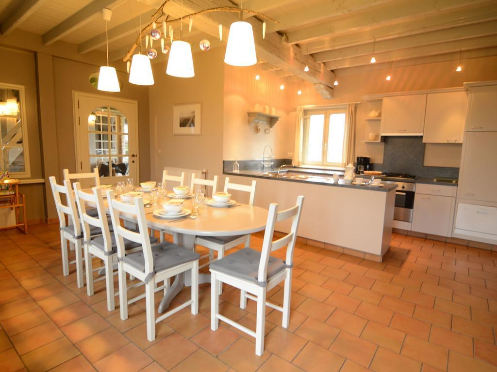 Charming Holiday Home In Zele Near The Forest Dış mekan fotoğraf