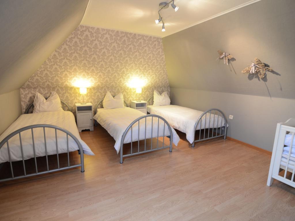 Charming Holiday Home In Zele Near The Forest Dış mekan fotoğraf